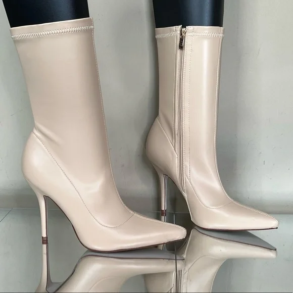 Azalea Wang Nude Ankle Heel Bootie - Picture 4 of 7